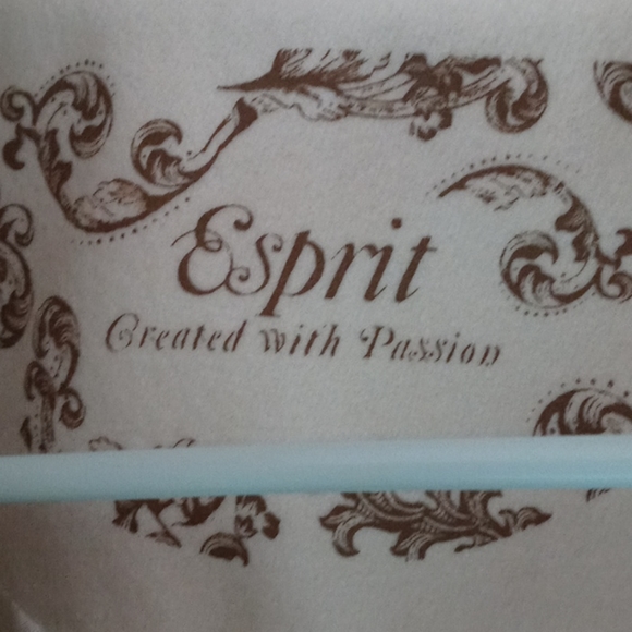 Beautiful Coat. Beautiful Espirt winter creme size med. - Picture 4 of 5